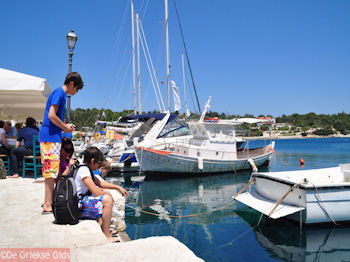 Fiskardo - Kefalonia - Foto 81 - Foto van https://www.grieksegids.nl/fotos/eilandkefalonia/Eiland-Kefalonia-081-mid.jpg