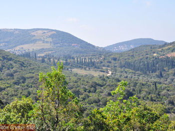 Berglandschap Ainos - Kefalonia - Foto 160 - Foto van https://www.grieksegids.nl/fotos/eilandkefalonia/Eiland-Kefalonia-160-mid.jpg