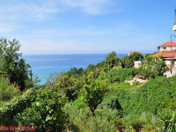 Lourdas - Lourdata - Kefalonia - Foto 353 - Foto van https://www.grieksegids.nl/fotos/eilandkefalonia/Eiland-Kefalonia-353-mid.jpg