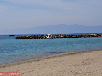 Katelios en de Katelios baai - Kefalonia - Foto 371 - Foto van https://www.grieksegids.nl/fotos/eilandkefalonia/Eiland-Kefalonia-371-mid.jpg
