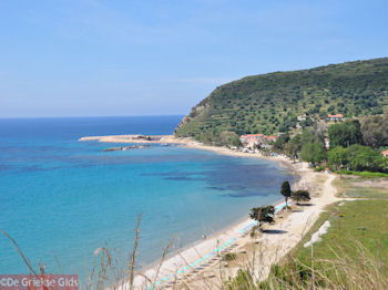 Katelios en de Katelios baai - Kefalonia - Foto 385 - Foto van https://www.grieksegids.nl/fotos/eilandkefalonia/Eiland-Kefalonia-385-mid.jpg