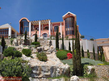 Regina del'Aqua Skala Kefalonia - Kefalonia - Foto 415 - Foto van https://www.grieksegids.nl/fotos/eilandkefalonia/Eiland-Kefalonia-415-mid.jpg