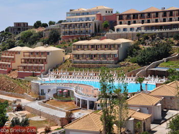 Mare Blue Apostolata Skala Kefalonia - Kefalonia - Foto 424 - Foto van https://www.grieksegids.nl/fotos/eilandkefalonia/Eiland-Kefalonia-424-mid.jpg