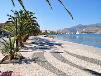 Argostoli - Kefalonia - Foto 493 - Foto van https://www.grieksegids.nl/fotos/eilandkefalonia/Eiland-Kefalonia-493-mid.jpg