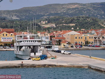 Lixouri - Kefalonia - Foto 516 - Foto van https://www.grieksegids.nl/fotos/eilandkefalonia/Eiland-Kefalonia-516-mid.jpg