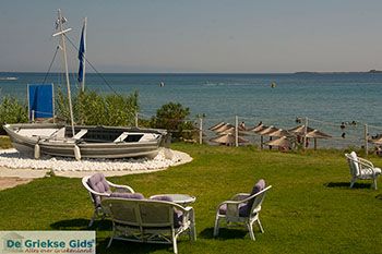 Xi Beach, het rode strand - Kefalonia - Foto 523 - Foto van https://www.grieksegids.nl/fotos/eilandkefalonia/Eiland-Kefalonia-523-mid.jpg
