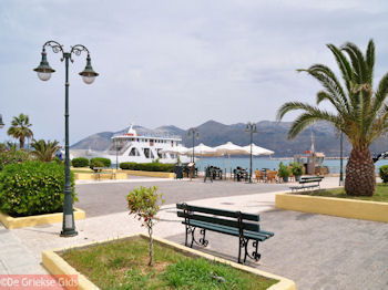 Lixouri - Kefalonia - Foto 540 - Foto van https://www.grieksegids.nl/fotos/eilandkefalonia/Eiland-Kefalonia-540-mid.jpg