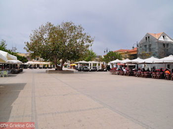 Lixouri - Kefalonia - Foto 545 - Foto van https://www.grieksegids.nl/fotos/eilandkefalonia/Eiland-Kefalonia-545-mid.jpg