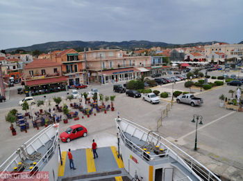 Lixouri - Kefalonia - Foto 552 - Foto van https://www.grieksegids.nl/fotos/eilandkefalonia/Eiland-Kefalonia-552-mid.jpg