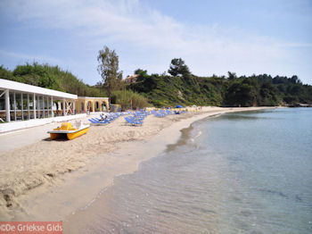 Lassi - Kefalonia - Foto 595 - Foto van https://www.grieksegids.nl/fotos/eilandkefalonia/Eiland-Kefalonia-595-mid.jpg