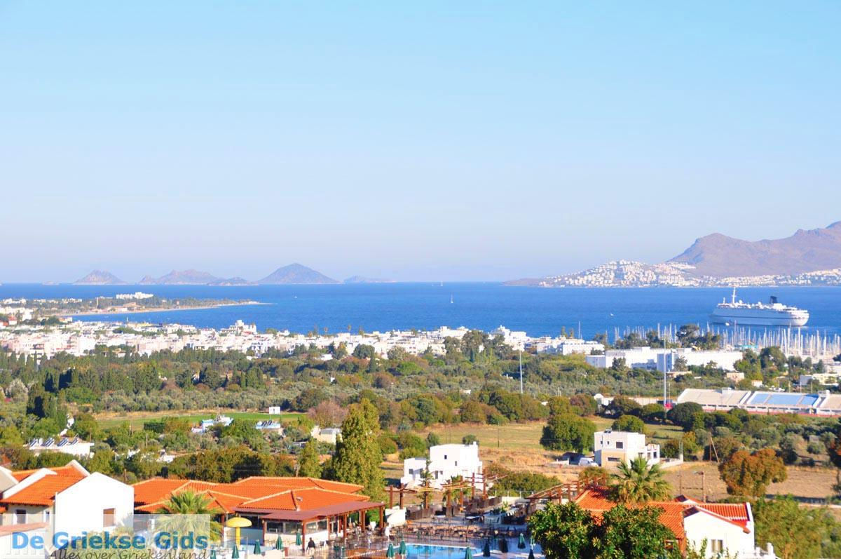 foto Kos stad en daar tegenover de Turkse kust bij Bodrum | foto 3