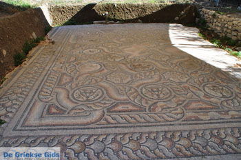 Mozaik bij het Odeion | Kos stad | Griekenland foto 2 - Foto van https://www.grieksegids.nl/fotos/eilandkos-fotos/350pixels/eiland-kos-070.jpg