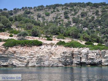 Eiland Kastos bij Lefkas - Griekenland - foto 20 - Foto van https://www.grieksegids.nl/fotos/eilandlefkas-fotos-eilandjes/kastos/350pixels/eiland-kastos-bij-lefkas-020.jpg