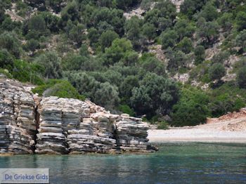 Eiland Kastos bij Lefkas - Griekenland - foto 21 - Foto van https://www.grieksegids.nl/fotos/eilandlefkas-fotos-eilandjes/kastos/350pixels/eiland-kastos-bij-lefkas-021.jpg