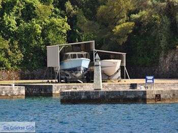 Eiland Skorpios bij Lefkas - Griekenland - foto 09 - Foto van https://www.grieksegids.nl/fotos/eilandlefkas-fotos-eilandjes/skorpios/350pixels/eiland-skorpios-bij-lefkas-009.jpg