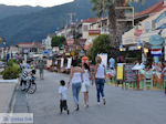 Wandeling aan de boulevard van Nidri (Nydri) - Lefkas (Lefkada) - Foto van De Griekse Gids