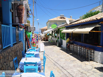 Agios Nikitas foto 3 - Lefkas (Lefkada) - Foto van https://www.grieksegids.nl/fotos/eilandlefkas-fotos/350pixels/agios-nikitas-lefkas-009.jpg