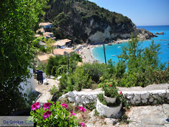 Typisch Grieks Agios Nikitas - Lefkas (Lefkada) - Foto van https://www.grieksegids.nl/fotos/eilandlefkas-fotos/350pixels/agios-nikitas-lefkas-040.jpg