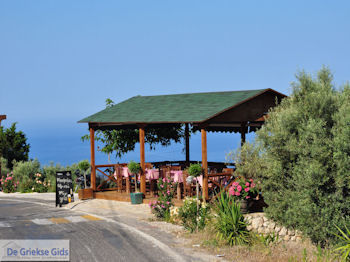 Nabij Athani - Lefkas (Lefkada) - Foto van https://www.grieksegids.nl/fotos/eilandlefkas-fotos/350pixels/athani-lefkas-002.jpg