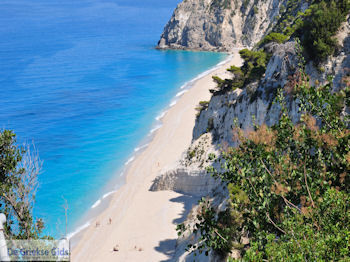 Egremni zandstrand foto 1 - Lefkas (Lefkada) - Foto van https://www.grieksegids.nl/fotos/eilandlefkas-fotos/350pixels/egremni-lefkas-008.jpg