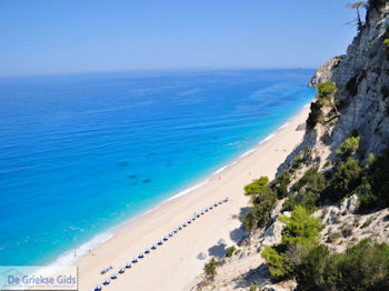 Egremni zandstrand foto 6 - Lefkas (Lefkada) - Foto van https://www.grieksegids.nl/fotos/eilandlefkas-fotos/350pixels/egremni-lefkas-013.jpg