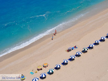 Egremni zandstrand foto 10 - Lefkas (Lefkada) - Foto van https://www.grieksegids.nl/fotos/eilandlefkas-fotos/350pixels/egremni-lefkas-017.jpg