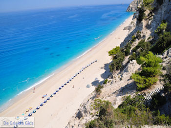 Egremni zandstrand foto 11 - Lefkas (Lefkada) - Foto van https://www.grieksegids.nl/fotos/eilandlefkas-fotos/350pixels/egremni-lefkas-018.jpg
