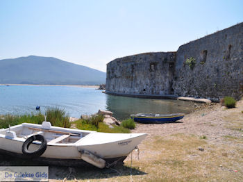 Lefkas stad foto 48 - Lefkas (Lefkada) - Foto van https://www.grieksegids.nl/fotos/eilandlefkas-fotos/350pixels/lefkas-stad-048.jpg
