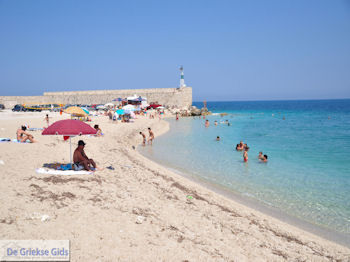 Lefkas stad foto 58 - Lefkas (Lefkada) - Foto van https://www.grieksegids.nl/fotos/eilandlefkas-fotos/350pixels/lefkas-stad-058.jpg