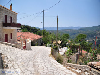 Poros Lefkados - Mikros Gialos foto 29 - Lefkas (Lefkada) - Foto van https://www.grieksegids.nl/fotos/eilandlefkas-fotos/350pixels/poros-lefkas-029.jpg