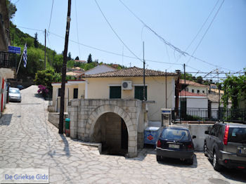 Poros Lefkados - Mikros Gialos foto 33 - Lefkas (Lefkada) - Foto van https://www.grieksegids.nl/fotos/eilandlefkas-fotos/350pixels/poros-lefkas-033.jpg