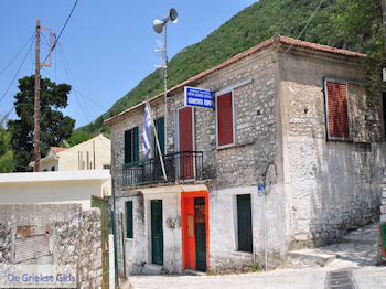Poros Lefkados - Mikros Gialos foto 41 - Lefkas (Lefkada) - Foto van https://www.grieksegids.nl/fotos/eilandlefkas-fotos/350pixels/poros-lefkas-041.jpg