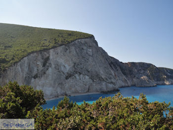 Porto Katsiki foto 7 - Lefkas (Lefkada) - Foto van https://www.grieksegids.nl/fotos/eilandlefkas-fotos/350pixels/porto-katsiki-lefkas-007.jpg
