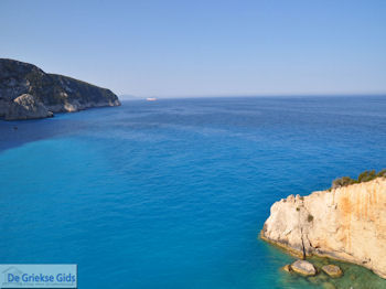 Porto Katsiki foto 19 - Lefkas (Lefkada) - Foto van https://www.grieksegids.nl/fotos/eilandlefkas-fotos/350pixels/porto-katsiki-lefkas-019.jpg