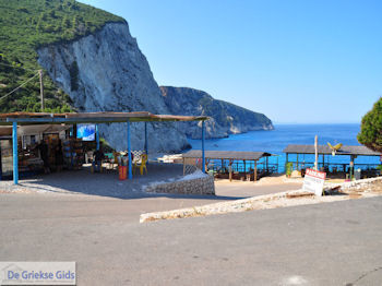 Porto Katsiki foto 25 - Lefkas (Lefkada) - Foto van https://www.grieksegids.nl/fotos/eilandlefkas-fotos/350pixels/porto-katsiki-lefkas-025.jpg