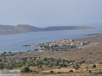 Het vissersdorpje Apothika aan de baai van Kalloni foto 002 - Foto van https://www.grieksegids.nl/fotos/eilandlesbos/350pixels/eiland-lesbos-foto-044.jpg