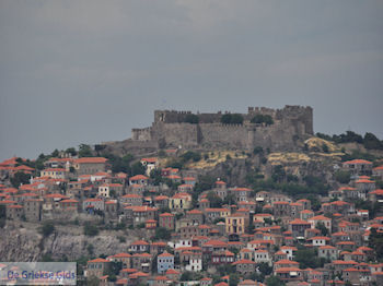 Molyvos (Molivos) foto 4 - Foto van https://www.grieksegids.nl/fotos/eilandlesbos/350pixels/eiland-lesbos-foto-185.jpg