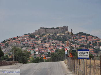 Molyvos (Molivos) foto 7 - Foto van https://www.grieksegids.nl/fotos/eilandlesbos/350pixels/eiland-lesbos-foto-188.jpg