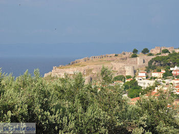 Kasteel Mytilini foto 4 - Foto van https://www.grieksegids.nl/fotos/eilandlesbos/350pixels/eiland-lesbos-foto-271.jpg