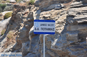 Bergdorp Potamia Naxos | Eiland Naxos | Griekenland | foto 1 - Foto van https://www.grieksegids.nl/fotos/eilandnaxos/350pixels/eiland-naxos-090.jpg