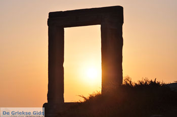 Naxos stad | Eiland Naxos | Griekenland | foto 52 - Foto van https://www.grieksegids.nl/fotos/eilandnaxos/350pixels/eiland-naxos-174.jpg
