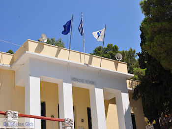 Lefkes Paros | Cycladen | Griekenland foto 4 - Foto van https://www.grieksegids.nl/fotos/eilandparos/350px/fotos-paros-034.jpg