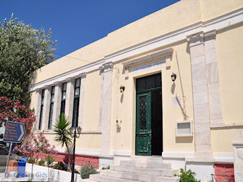 Lefkes Paros | Cycladen | Griekenland foto 5 - Foto van https://www.grieksegids.nl/fotos/eilandparos/350px/fotos-paros-035.jpg