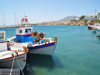 Piso Livadi Paros | Cycladen | Griekenland foto 2 - Foto van https://www.grieksegids.nl/fotos/eilandparos/350px/fotos-paros-069.jpg