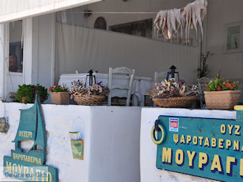 Piso Livadi Paros | Cycladen | Griekenland foto 6 - Foto van https://www.grieksegids.nl/fotos/eilandparos/350px/fotos-paros-073.jpg