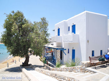 Logaras Paros | Cycladen | Griekenland foto 2 - Foto van https://www.grieksegids.nl/fotos/eilandparos/350px/fotos-paros-080.jpg