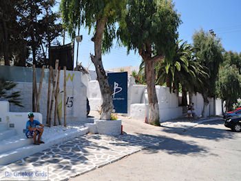 Naoussa Paros | Cycladen | Griekenland foto 101 - Foto van https://www.grieksegids.nl/fotos/eilandparos/350px/fotos-paros-303.jpg