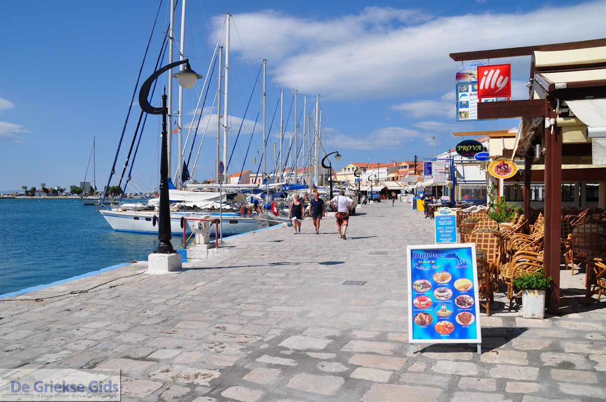 foto Aan de gezellige haven van Pythagorion op Samos foto 1 - Eiland Samos