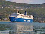 Boot Theofilos in de haven van Samos stad - Eiland Samos - Foto van De Griekse Gids