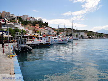Bootjes Pythagorion - Eiland Samos - Foto van https://www.grieksegids.nl/fotos/eilandsamos/350pixels/eiland-samos-foto-020.jpg